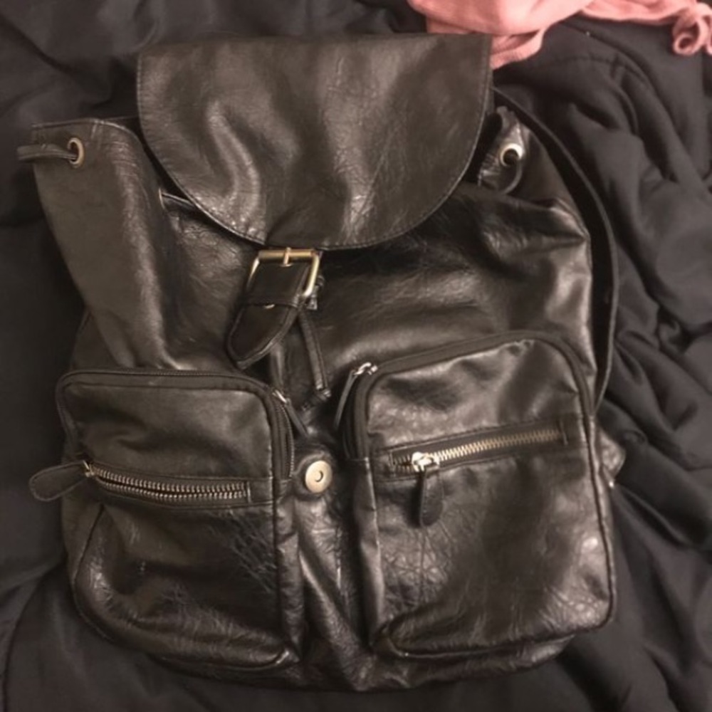 Black black pack